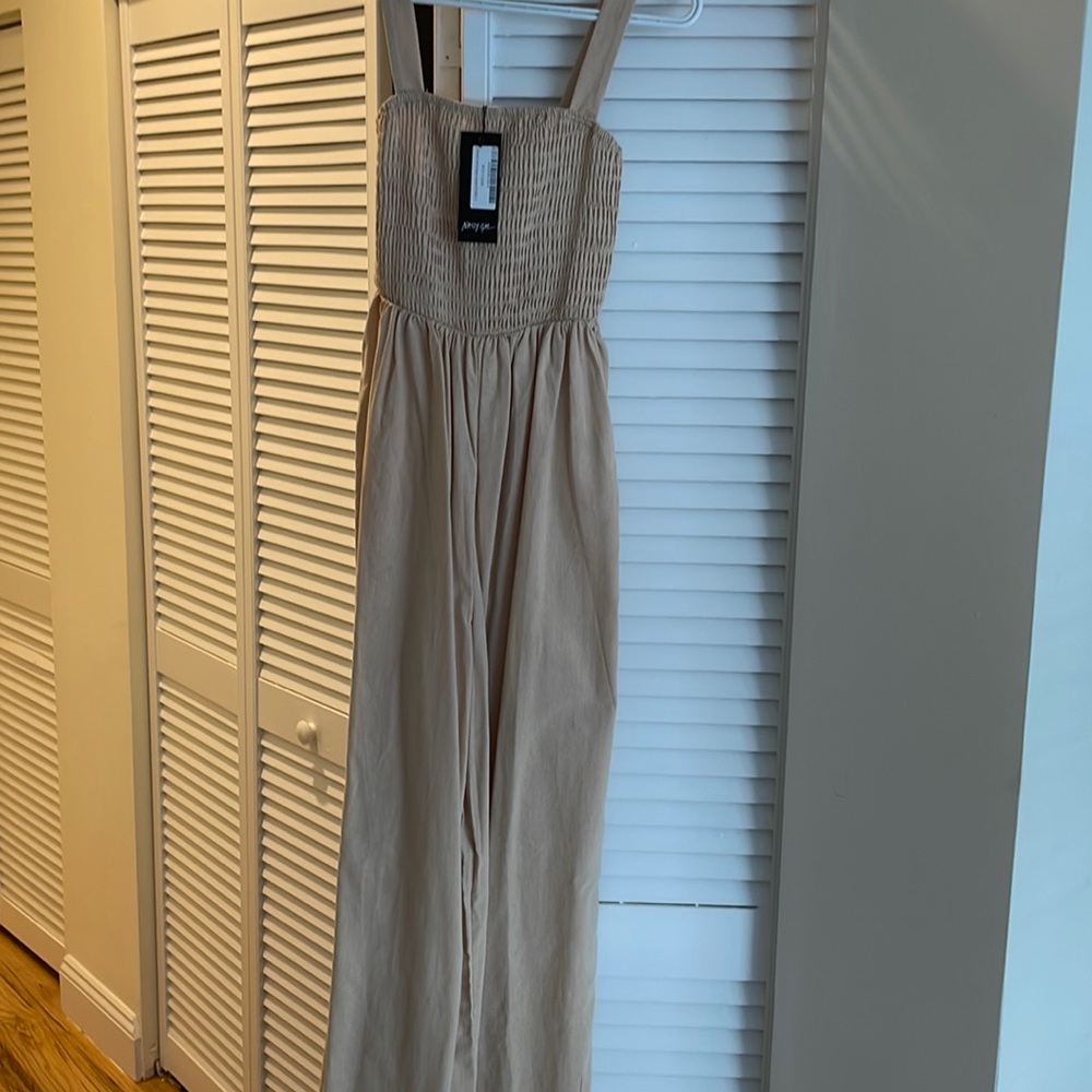 NEVER WORN WITH TAGS nastygal tan jumpsuit